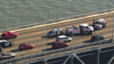 how many cars in bay bridge crash